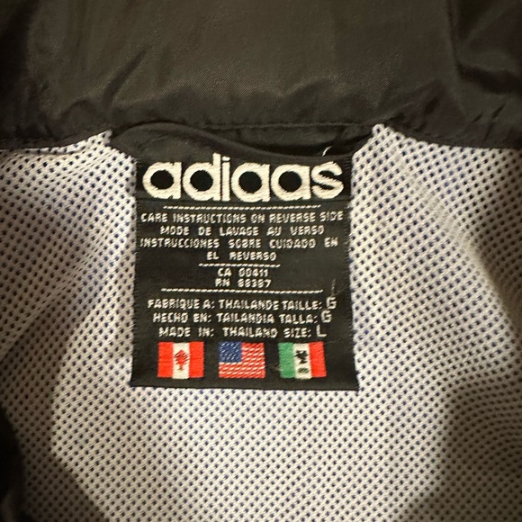 Vintage adidas windbreaker - Picture 5 of 5